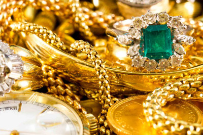 6-cı mikrorayonda evdən qızıl üzüklər oğurlanıb