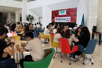 Tələbələrimiz intellektual yarışda biliklərini sınayıblar