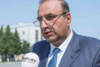 3 nömrəli avtobus qəzaya uğrayıb: yaralılar var