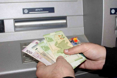 İyul ayının pensiyaları köçürüldü