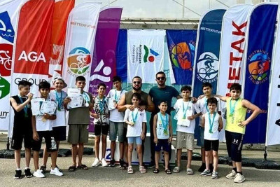 Triatlon komandamız yarışda 6 medal qazanıb