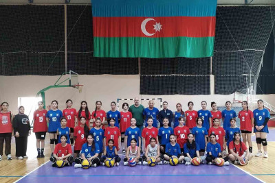 Sumqayıtda uşaq voleybolçuların qeydiyyatı aparılıb