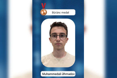 Məktəblimiz İnformatika Olimpiadasında medal qazanıb