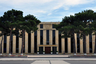 İcra Hakimiyyəti 7 milyonluq texnika və konteynerlər alacaq