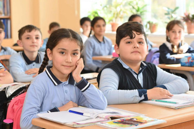 Lisey və gimnaziyalarda seçimlər başlayıb