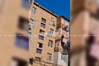 Kişi damdan atılmaq istəyib