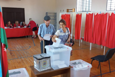 Sumqayıtda 87 minə yaxın seçici namizədini dəstəkləyib