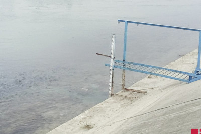 Su kanalında meyit aşkarlanıb