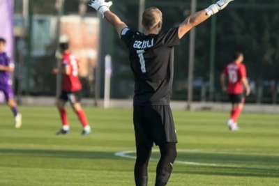 “Sumqayıt” heyətini yeni qolkiperlə gücləndirib