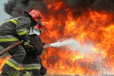 H.Z. Tağıyev qəsəbəsində mebel sexi yanıb