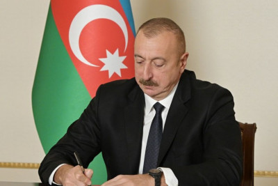 Prezidentdən məhkəmələrlə bağlı SƏRƏNCAM