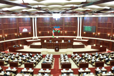 Bələdiyyələrə xidmət haqları nağdsız köçürüləcək