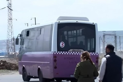 Sakinləri yolda qoyan 3 saylı marşrut