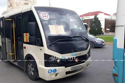 Avtobus üzünə həsrət qalan sakinlər