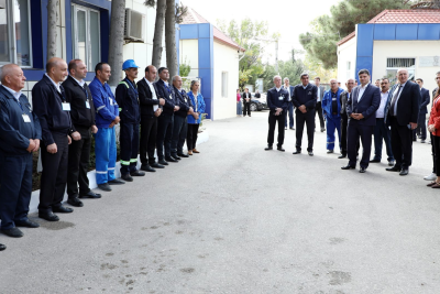 "Azəriqaz"ın baş direktoru Sumqayıt QİS-in əməkdaşlarını təltif etdi