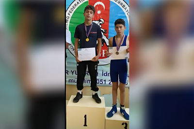 Məktəbli sərbəst güləş üzrə turnirin qalibi oldu