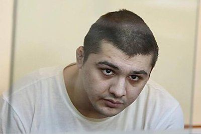 Ailə üzvlərini öldürən Əhmədə HÖKM OXUNDU