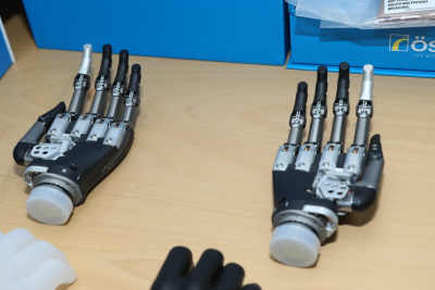 489 hərbçi yüksək texnologiyalı son nəsil protezlə təmin edilib