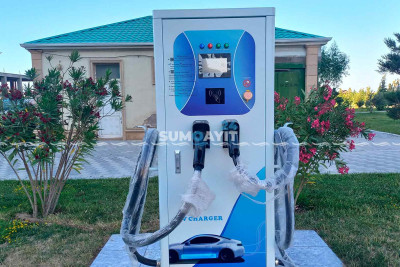 Şarj yerlərinin olmaması sürücüləri çətinə salır - VİDEO