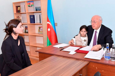 5-ci mikrorayonda səyyar qəbul keçirildi