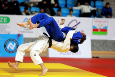 Sumqayt cüdoçuları ölkə birinciliyinə hazırlaşırlar