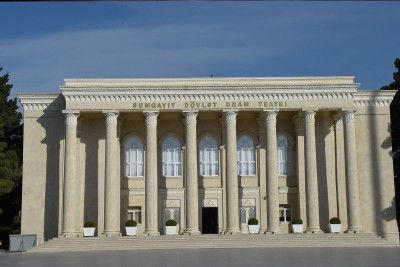 Sumqayıt teatrından təqdirəlayiq aksiya
