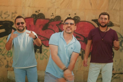 “Sevən ürəklər” qrupunun rəhbəri: “Sumqayıt toylarına diskoteka musiqisini biz gətirdik” - ÖZƏL MÜSAHİBƏ