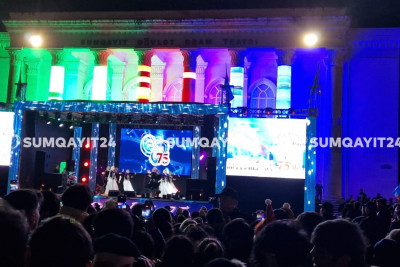 Möhtəşəm konsertdən görüntülər - VİDEO