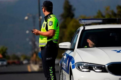 Yol polisi hava şəraiti ilə bağlı müraciət etdi