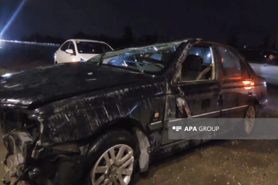 Bakı-Sumqayıt yolunda maşın aşdı