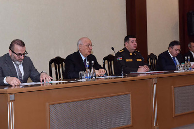 FHN-in bir qrup əməkdaşı Fəxri fərmanla təltif edildi