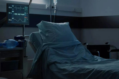 Avtomobilin vurduğu qadın xəstəxanada ölüb