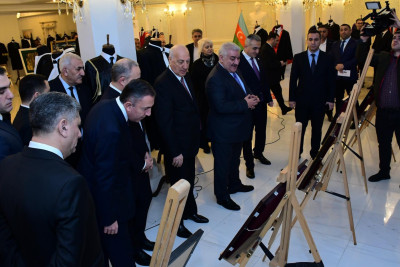 Sumqayıtda vəkillərin peşə bayramı qeyd olunur