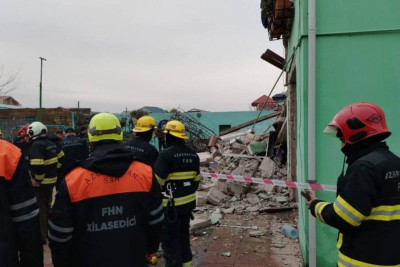 Novxanıda partlayış - Məşhur şahmatçının valideyinləri yaralanıblar - VİDEO