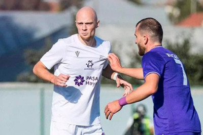 Klublar qiymətdə razılaşdı, özü transferinə “pəl vurdu”
