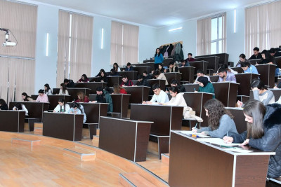 SDU-da imtahanlar başlayıb