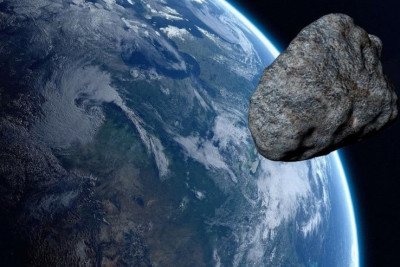 Yerə nəhəng ASTEROİD DÜŞƏ BİLƏR