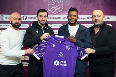 "Sumqayıt" qvineyalı legionerlə anlaşdı