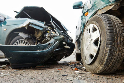 Sumqayıtda 3 maşın toqquşub: xəsarət alan var