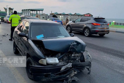 Sahil küçəsində qəza: 4 nəfər xəsarət alıb