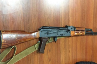 Corat və bulvarda silah-sursat tapılıb