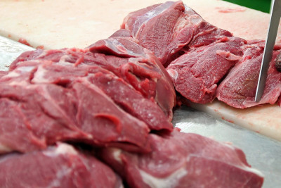 Azərbaycanda ət yeyənlər çoxalıb - NAZİRLİK