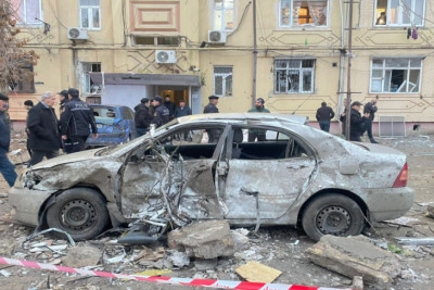 Sumqayıtda partlayış baş verən bina təmir edilmir