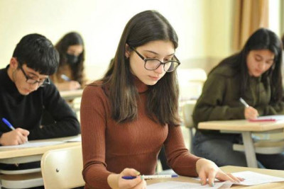 Universitetlərə qəbul imtahanlarının qiyməti dəyişib?