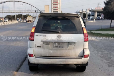 Bakı-Sumqayıt yolunda piyadanı maşın vurub