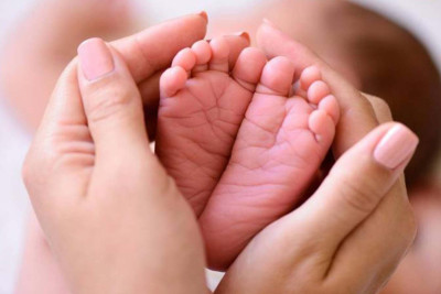 Komitə sədri:  "Uşaqların 15 faizi nikahdankənar doğulur"