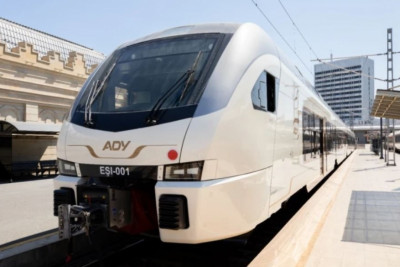 Bakı-Sumqayıt qatarının REYSLƏRİ ARTIRILIR