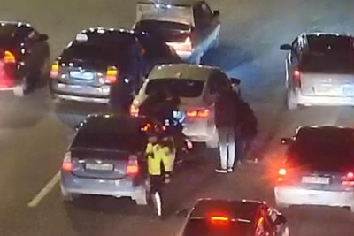 Sumqayıt yolunda sürücünün halı pisləşib