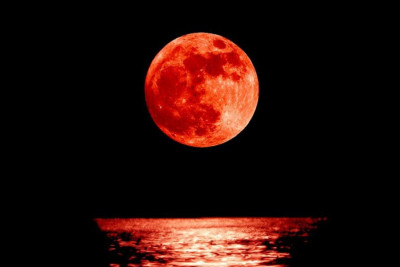 Qırmızı Ay tutulması baş verə bilər