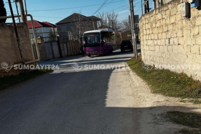 Hərəkət sxeminə məhəl qoymayan 33 nömrəli marşrut